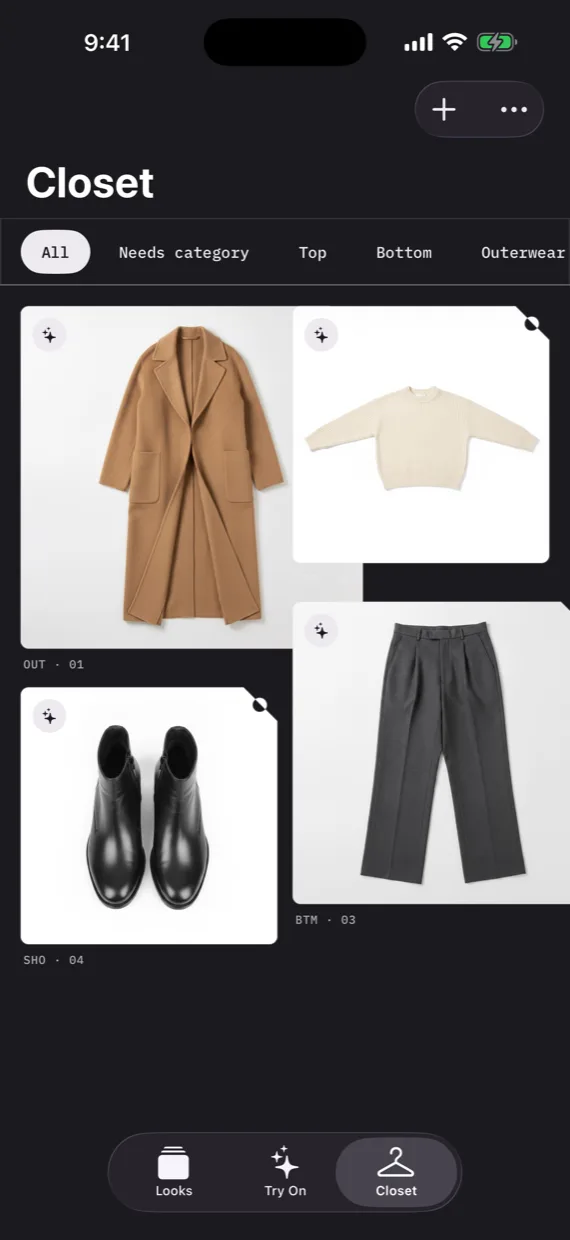 The Closet tab, showing saved clothing photos on a grid of tag-notched cards